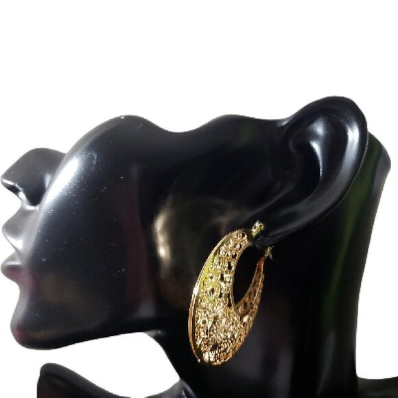 Womens Gold Butterfly Cast Hinge Circle Big Hoop Earrings Party Casual Jewelry - Picture 2 of 5